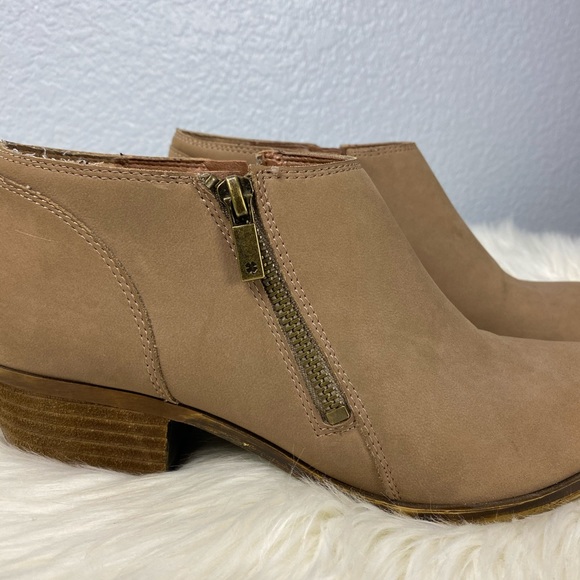Lucky Brand Booties Ankle boots - Picture 2 of 7